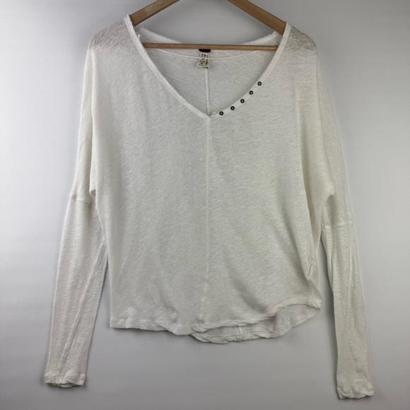 We The Free by Free People Women’s XS Off-White Linen Blend Studded V-Neck Top - Picture 1 of 11